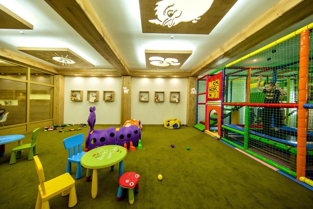 Grand Stasinda Bal Sylwestrowy Animacje Impreza Integracyjna Dwa Posilki Bogaty Bufet Baseny Kregielnia Grota Sauny Squash Silownia Place Zabaw Widoki 1000Mnpm Bukowina Tatrzańska Buitenkant foto